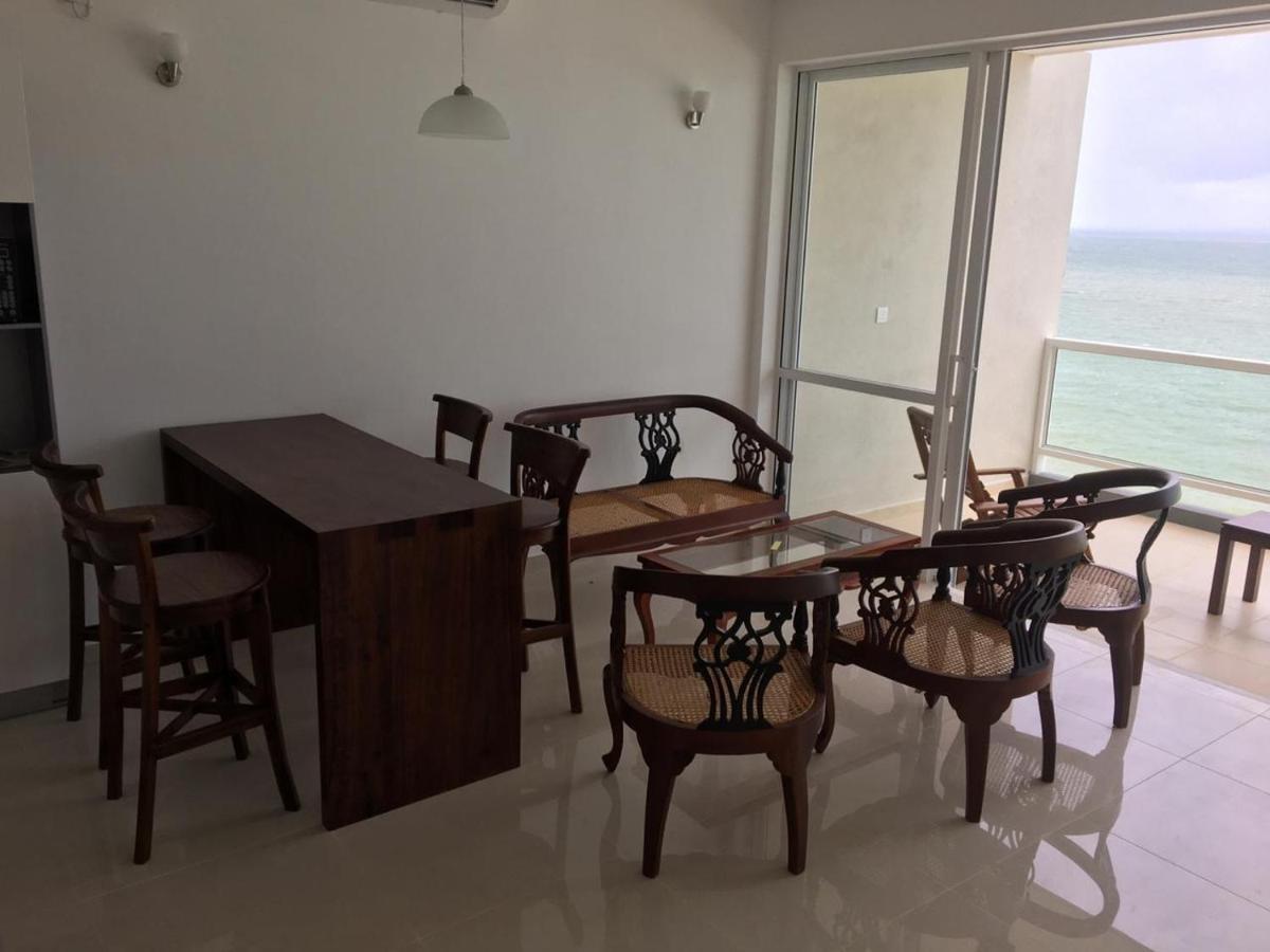 Apartmán Aqua Vista Uswetakeiyawa Exteriér fotografie