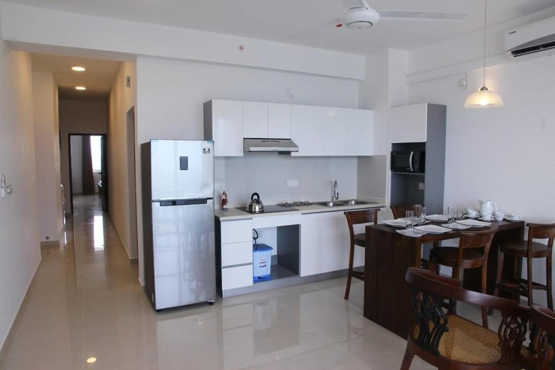 Apartmán Aqua Vista Uswetakeiyawa Exteriér fotografie